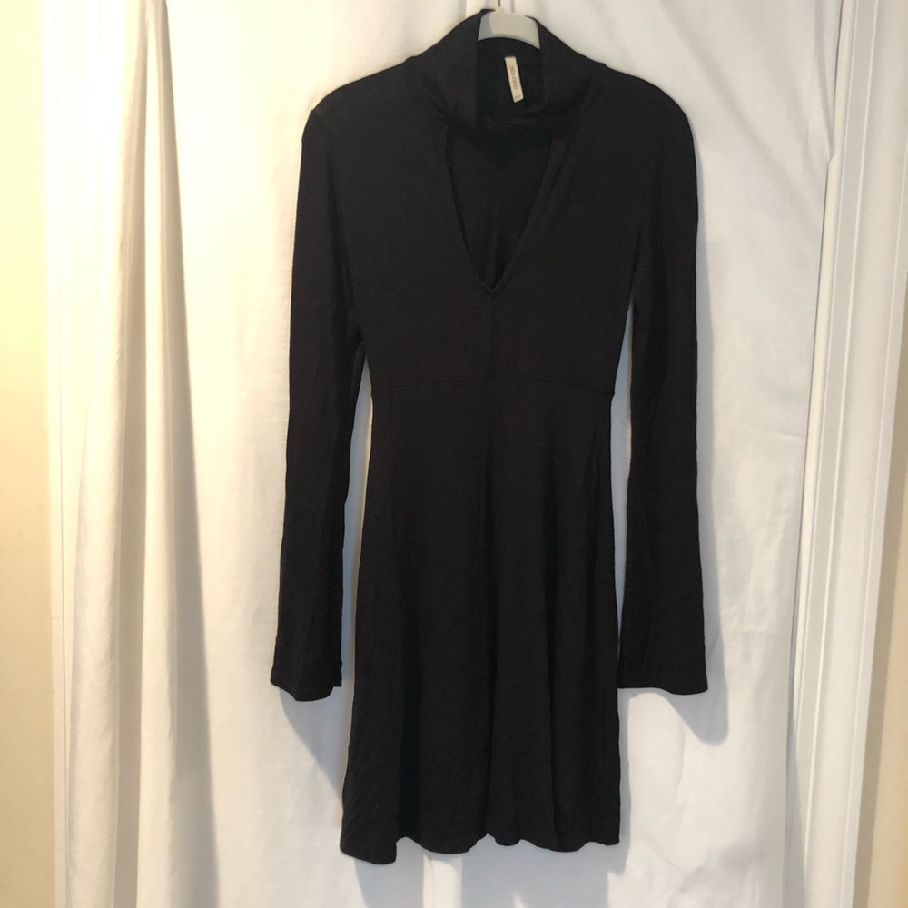 Solemio Black Dress